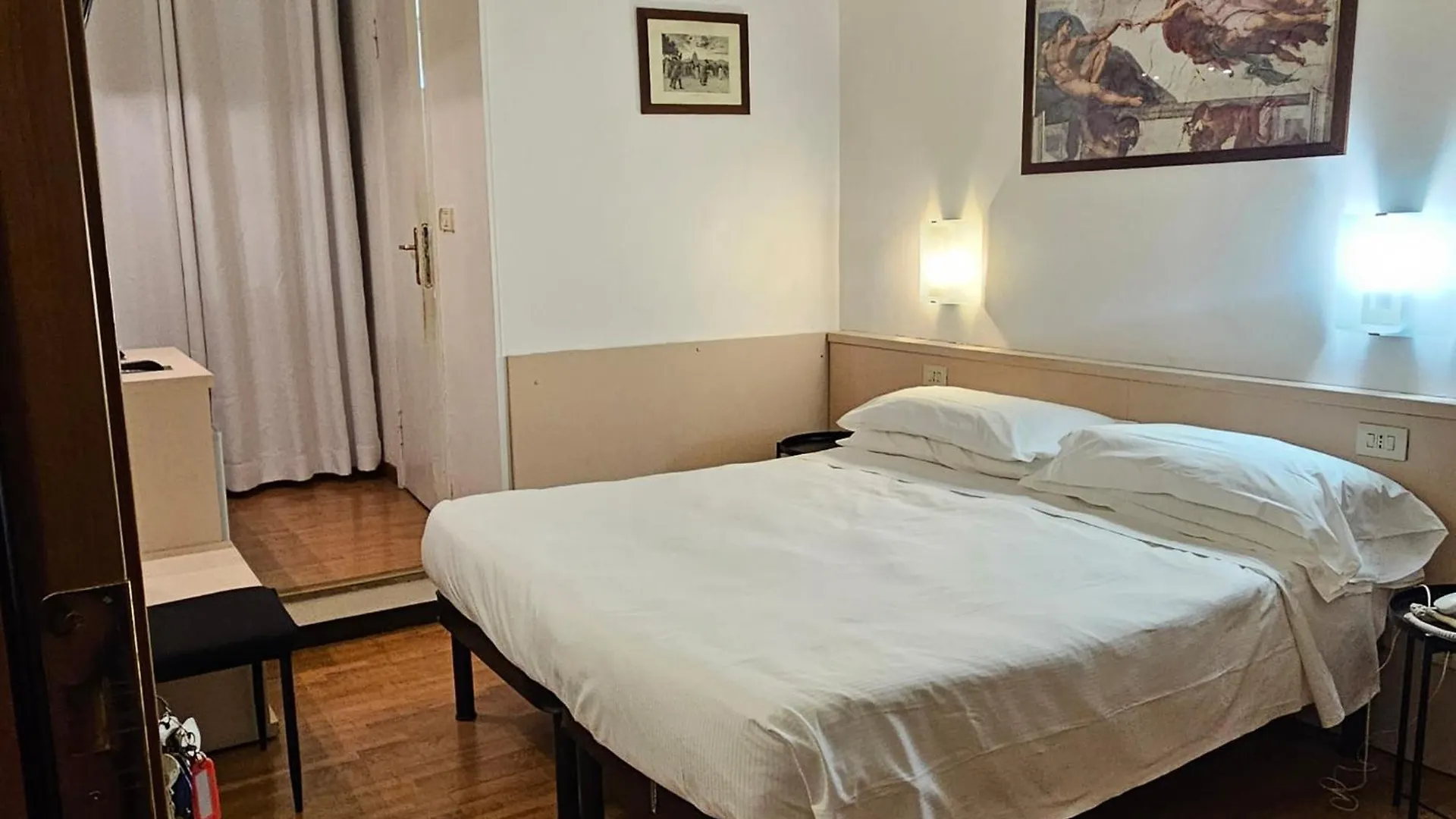 Hotel Julia Rome 3*,  Italy