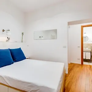  Apartamento Lovely And Modern Nest Near The Colosseum