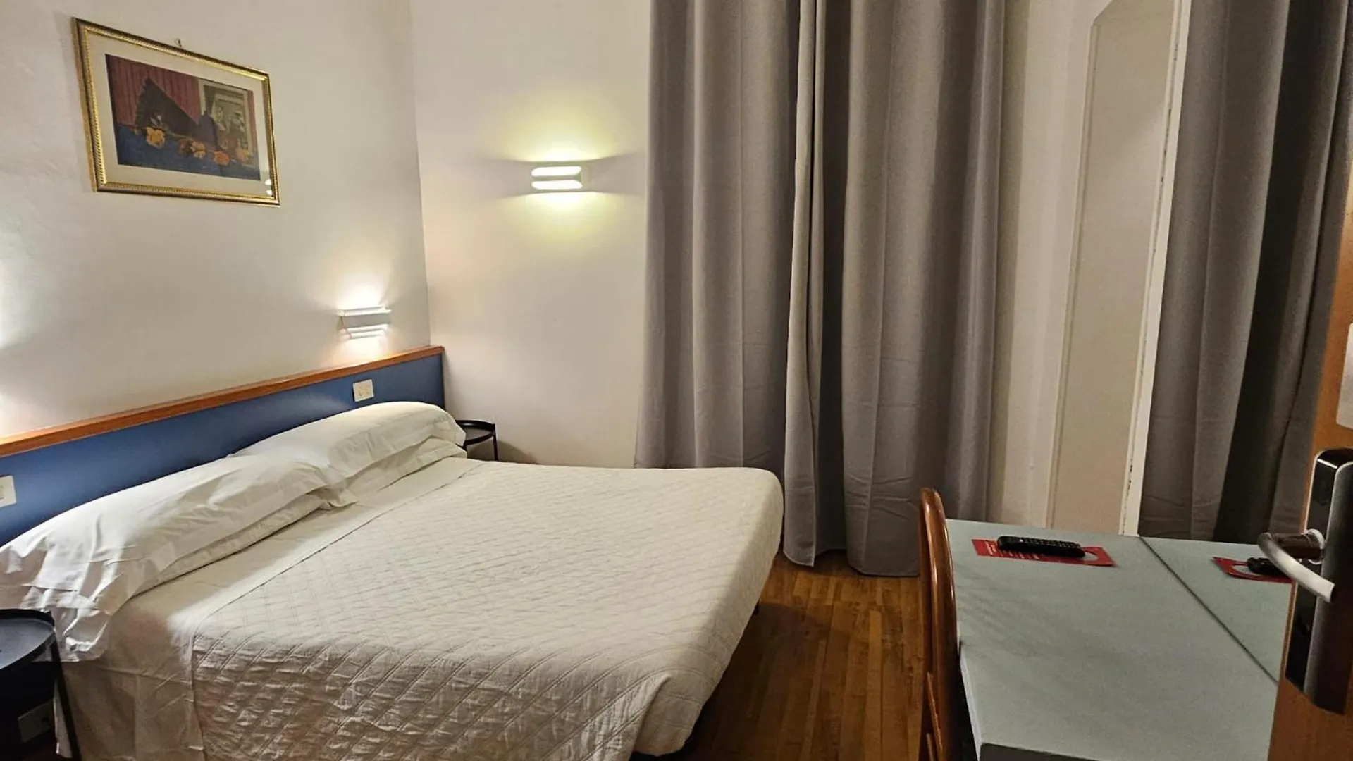 ***  Hotel Julia Rome Italy